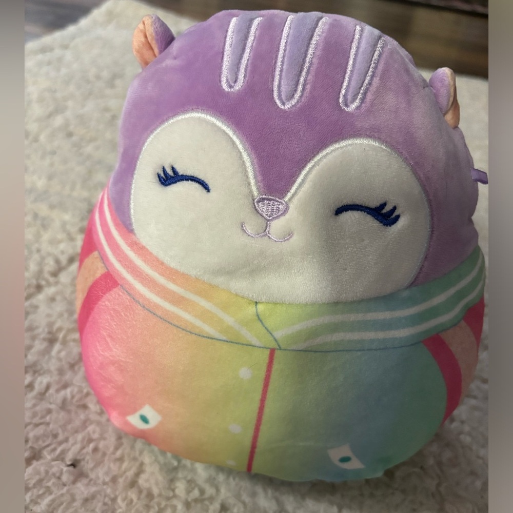 Squishmallow Sydnee the squirrel Rainbow 8 inch squishdate 06/28/2021